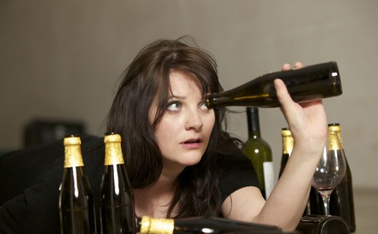  Alkol Bağımlılığı ve Avutucu Kaçınma Etkisi